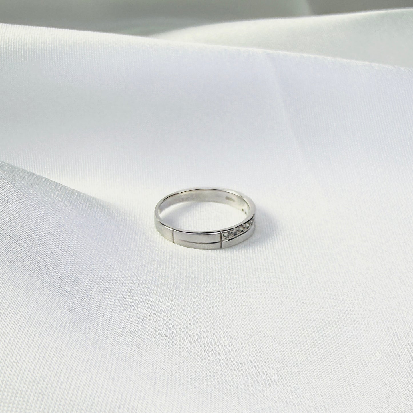 プラチナ ダイヤモンドピンキーリング