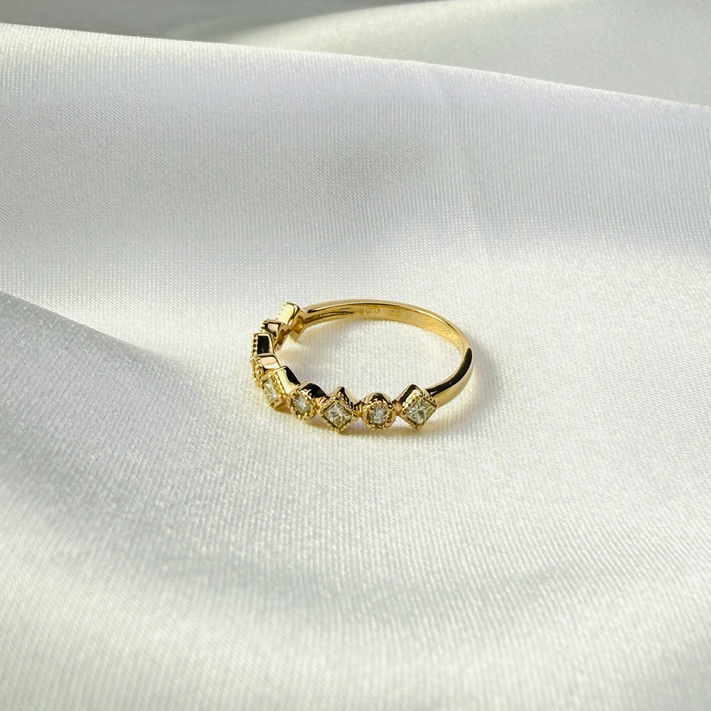 K18　ミルグレインハーフエタニティリング